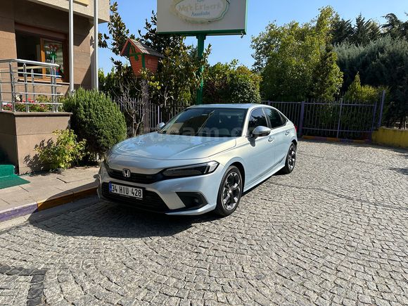 Sahibinden Honda Civic 1.5 i-VTEC Executive Plus 2023 Model 