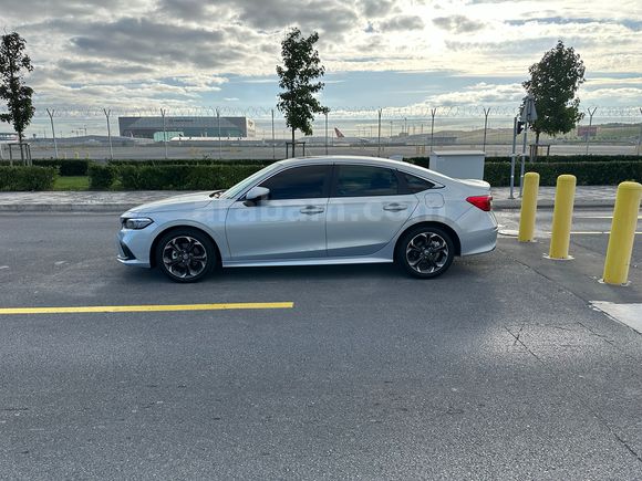Sahibinden Honda Civic 1.5 i-VTEC Executive Plus 2023 Model 