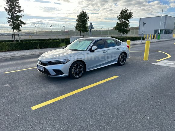 Sahibinden Honda Civic 1.5 i-VTEC Executive Plus 2023 Model 