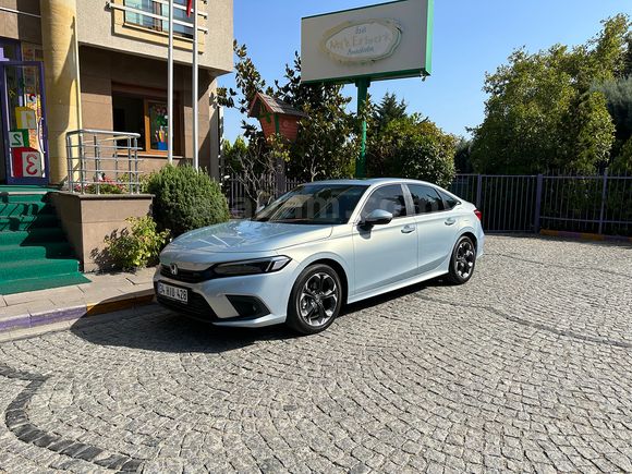 Sahibinden Honda Civic 1.5 i-VTEC Executive Plus 2023 Model 