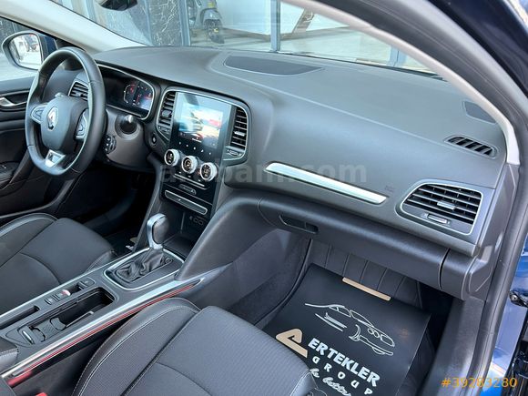 2023 RENAULT MEGANE 1.5 BLUEDCI ICON 115 HP
