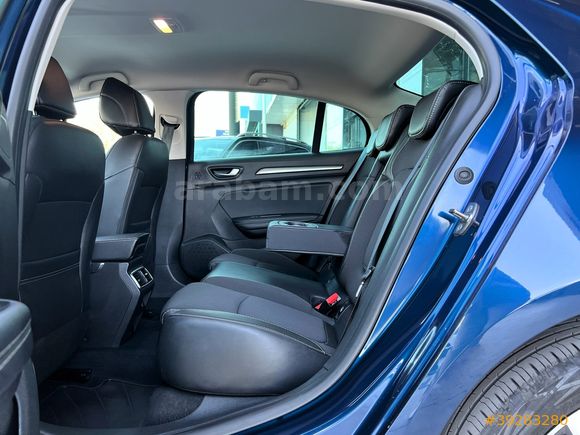 2023 RENAULT MEGANE 1.5 BLUEDCI ICON 115 HP