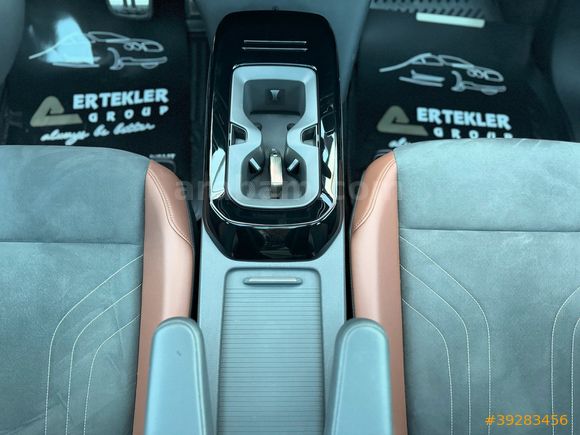 2025 MODEL VOLKSWAGEM ID.4 PURE HATASIZ BOYASIZ İÇİ TABA CAM TVN