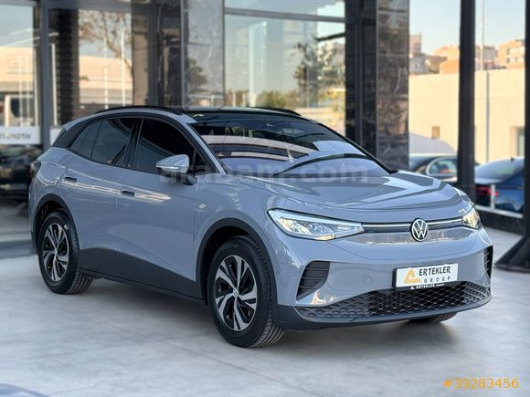 2025 MODEL VOLKSWAGEM ID.4 PURE HATASIZ BOYASIZ İÇİ TABA CAM TVN