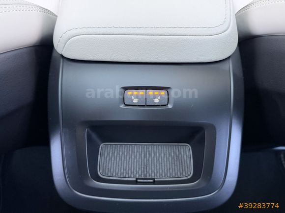 KREDİ İMKANILE/2025/VOLVO/XC60/B5/PLUS DARK/4KLTK ISITMA