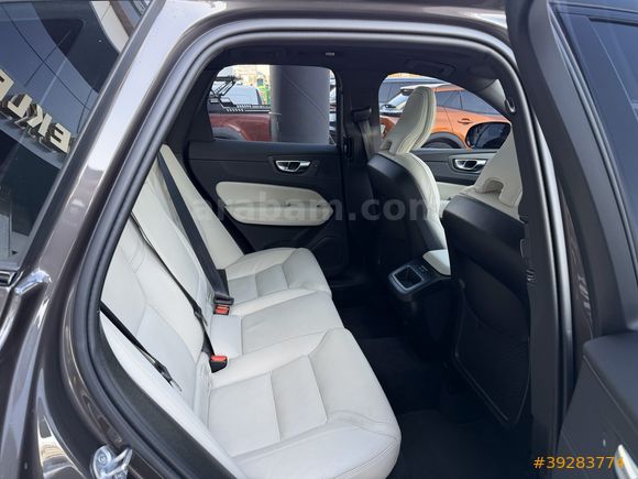 KREDİ İMKANILE/2025/VOLVO/XC60/B5/PLUS DARK/4KLTK ISITMA