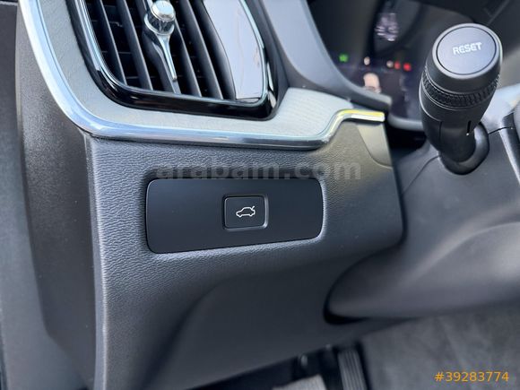 KREDİ İMKANILE/2025/VOLVO/XC60/B5/PLUS DARK/4KLTK ISITMA