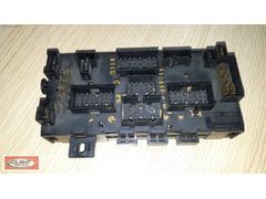 VOLKSWAGEN CADDY SİGORTA KUTUSU 171941821D 171941813D ÇIKMA