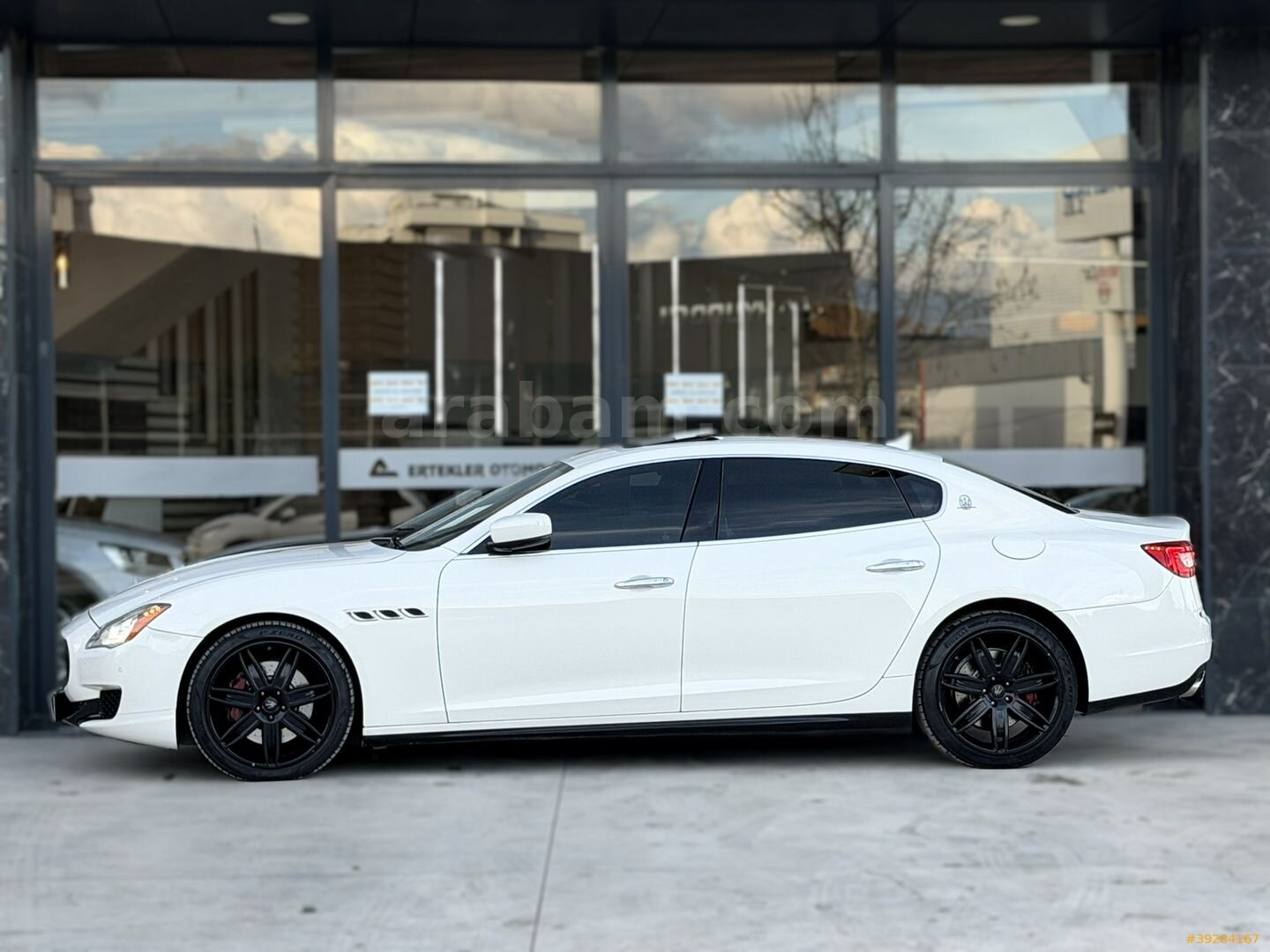 Galeriden Maserati Quattroporte 3.0 2013 Model İzmir 171.000 km Beyaz 5