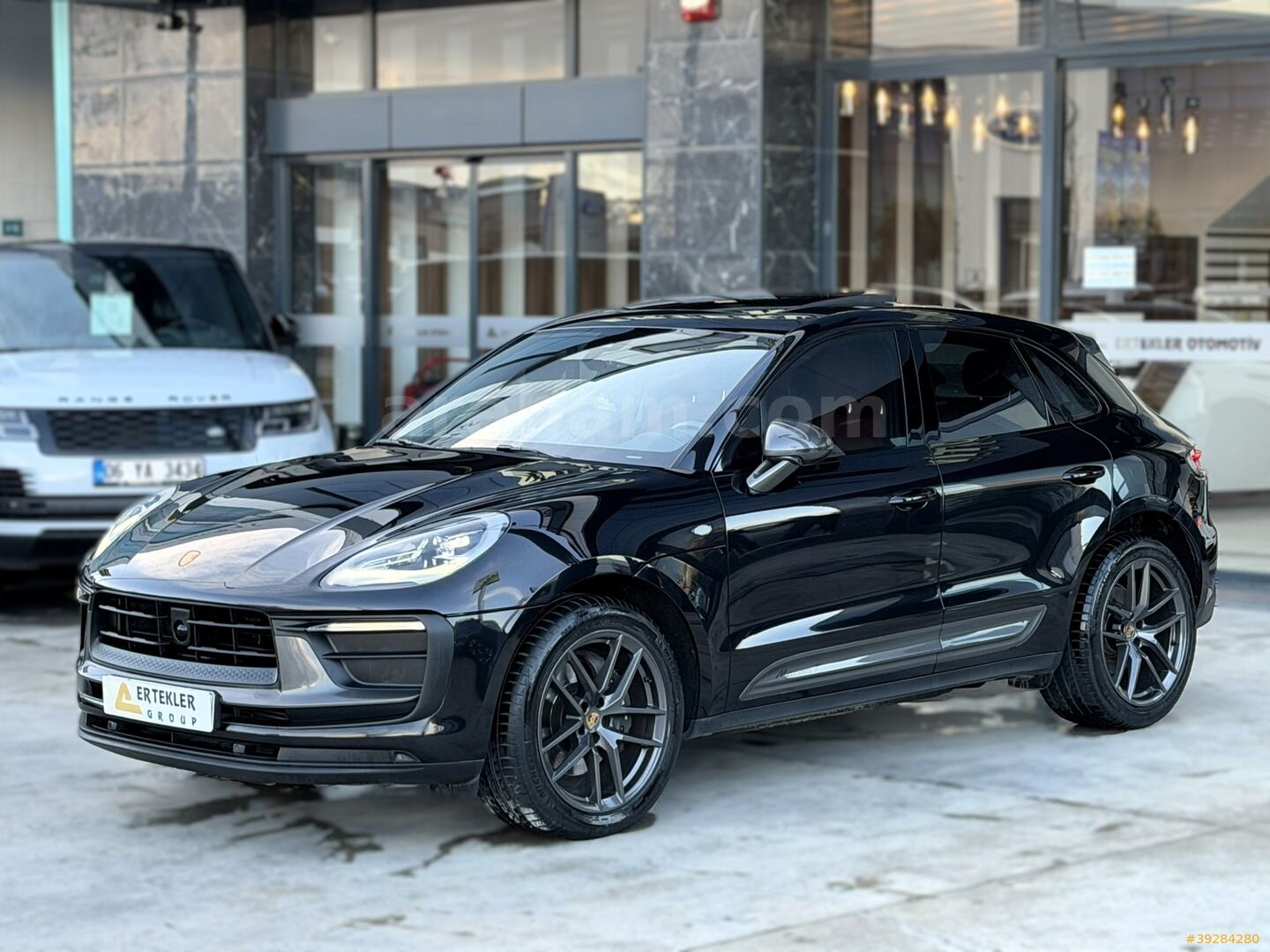 Galeriden Porsche Macan 2.0 T 2023 Model İzmir 69.100 km Siyah 4