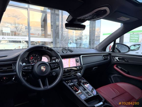 2023 PORSCHE MACAN T 2.0 265 HP BAYİ KIRMIZI KOLTUK