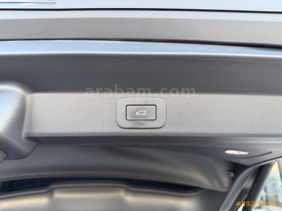 2023 RANGE ROVER SPORT 3.0 MHEV D300 DYNAMİC HSE 300HP