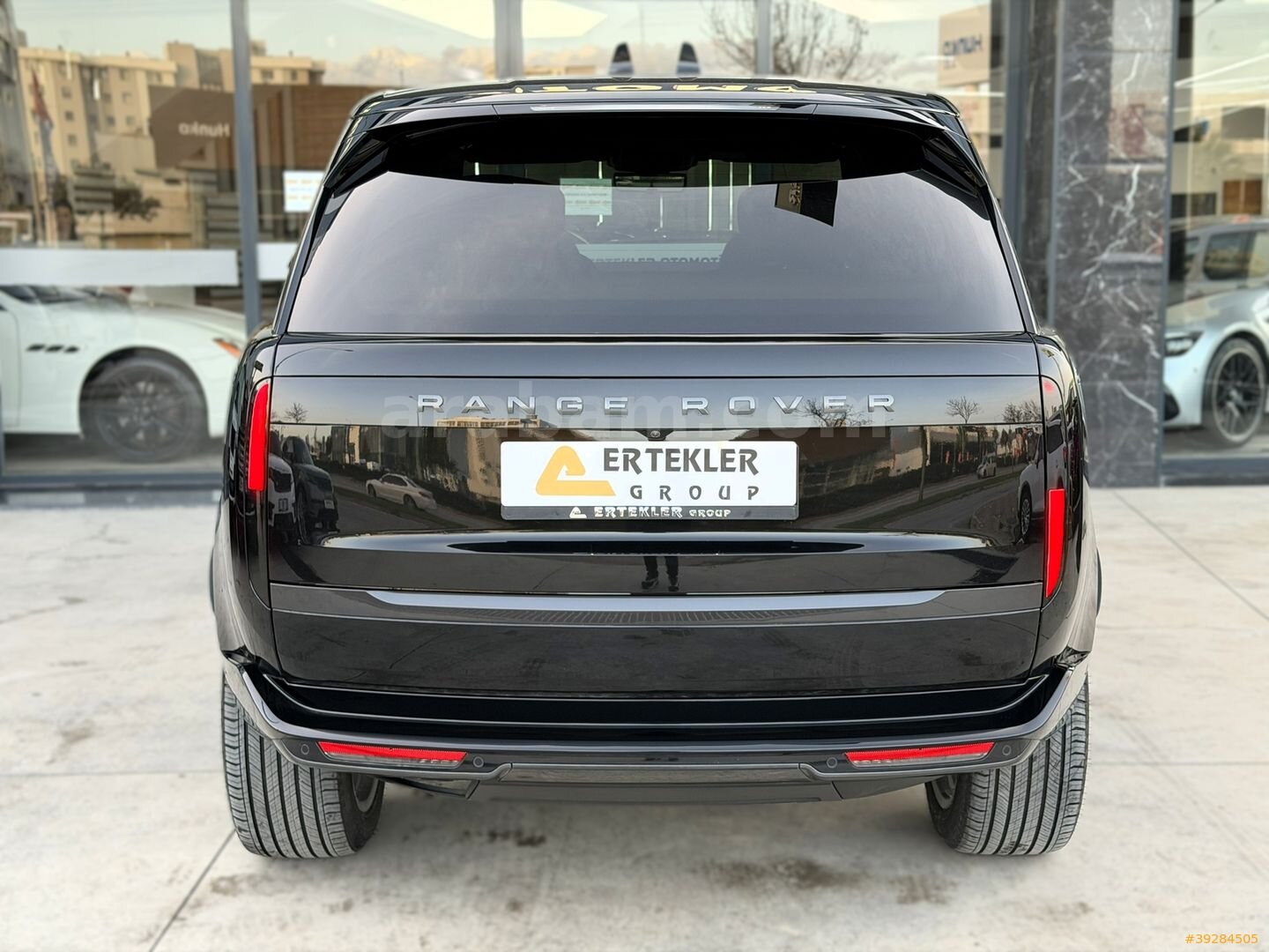 Galeriden Land Rover Range 3.0 D Autobiography 2025 Model İzmir 12.000 km Siyah 6