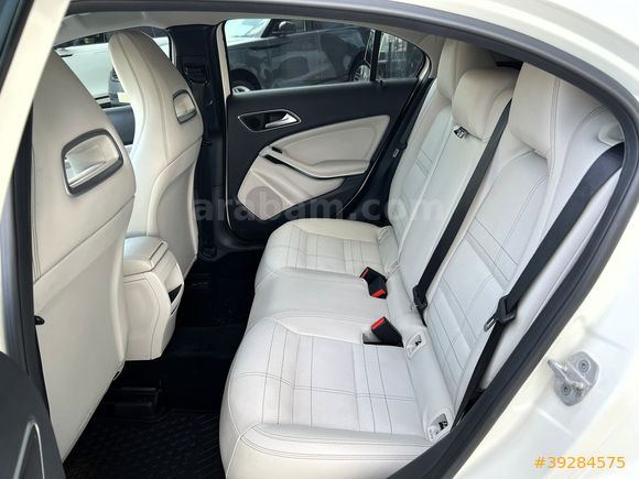 450 PEŞİNAT İLE/2015/A180 CDİ/URBAN/DEĞİŞENSİZ/OTOMATİK VİTES/