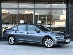 2025 SKODA SÜPER B 1.5 HYBRİD PREMİUM ISITMA HAYALET K.ŞARJ HTSZ