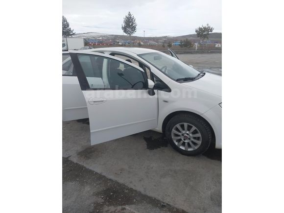 Sahibinden Fiat Linea 1.4 Fire Pop 2014 Model Kars