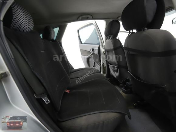 ///2001 MODEL FORD FOCUS 1.6 KLİMALI K.KARTI GEÇERLİDİR///