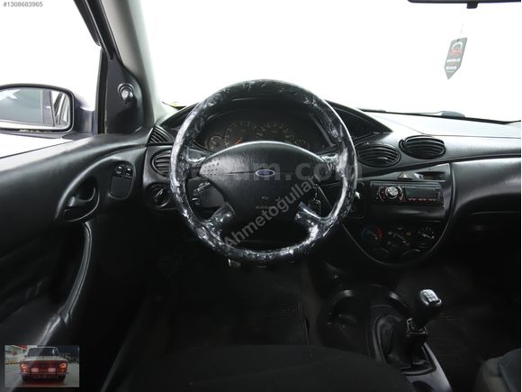 ///2001 MODEL FORD FOCUS 1.6 KLİMALI K.KARTI GEÇERLİDİR///