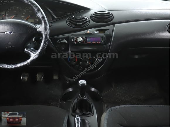 ///2001 MODEL FORD FOCUS 1.6 KLİMALI K.KARTI GEÇERLİDİR///
