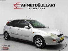 ///2001 MODEL FORD FOCUS 1.6 KLİMALI K.KARTI GEÇERLİDİR///