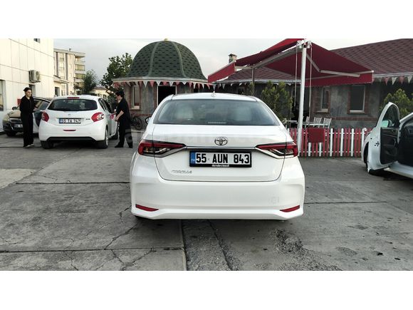 Sahibinden Toyota Corolla 1.5 Vision Plus 2026 Model 4000km