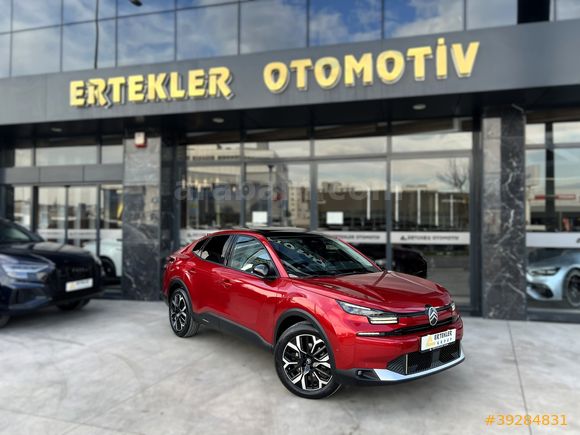 2025 MODEL CİTROEN C4X MAX CAM TAVAN HATASIZ BOYASIZ TRAMERSİZ