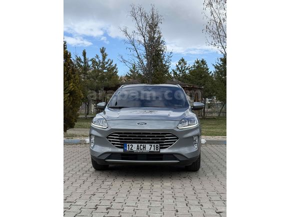 Sahibinden Ford Kuga 1.5 EcoBlue Titanium 2022 Model 