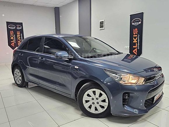 2017 MODEL RİO 1.4 CVVT COMFORT Otomatik DEĞİŞENSİZ