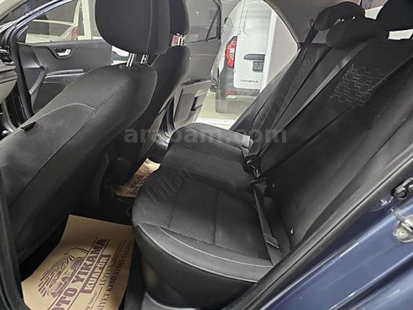 2017 MODEL RİO 1.4 CVVT COMFORT Otomatik DEĞİŞENSİZ