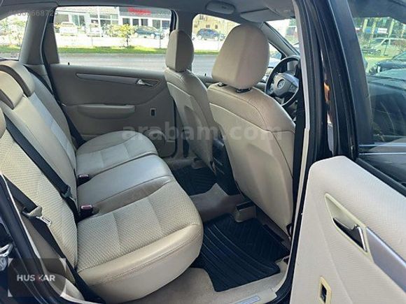 HUSKAR'DAN 2009 MERCEDES B150 OTOMATİK BAKIMLI
