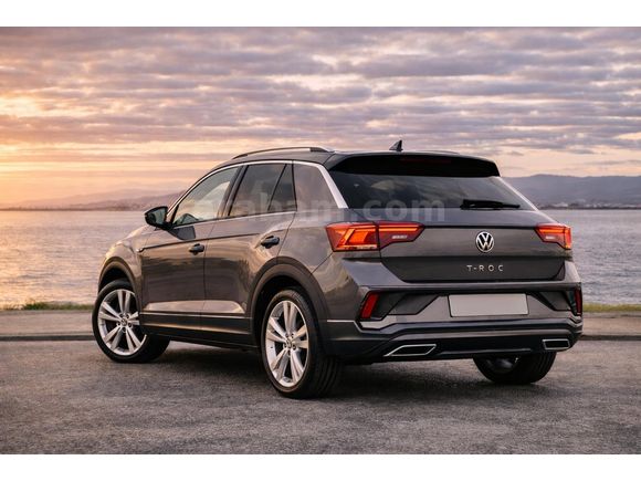 Sahibinden Volkswagen T-Roc 1.5 TSI R-Line 2025 Model  6.100 km Gri (Gümüş)