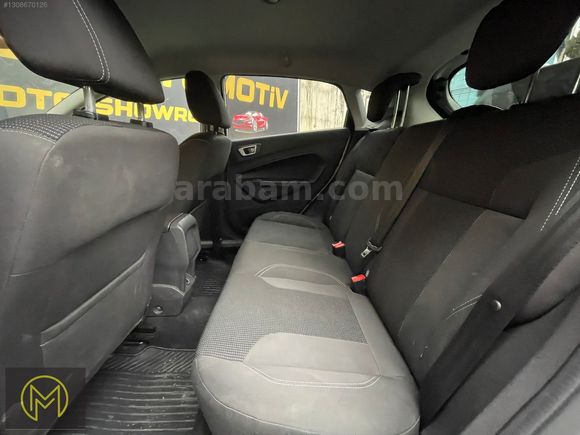 305.000TL PEŞİNATLA ELDEN SENETLİ FORD FİESTA