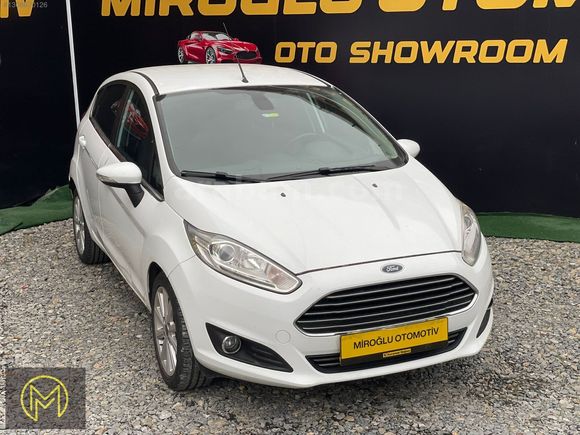 305.000TL PEŞİNATLA ELDEN SENETLİ FORD FİESTA