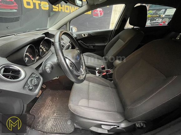 305.000TL PEŞİNATLA ELDEN SENETLİ FORD FİESTA