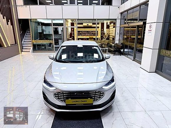 2025 MODEL_1.5 EcoBLUE 115HP_FOCUS_TİTANİUM STİL_6.001 KM_BOYASZ
