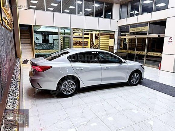 2025 MODEL_1.5 EcoBLUE 115HP_FOCUS_TİTANİUM STİL_6.001 KM_BOYASZ