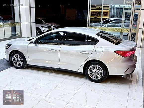 2025 MODEL_1.5 EcoBLUE 115HP_FOCUS_TİTANİUM STİL_6.001 KM_BOYASZ