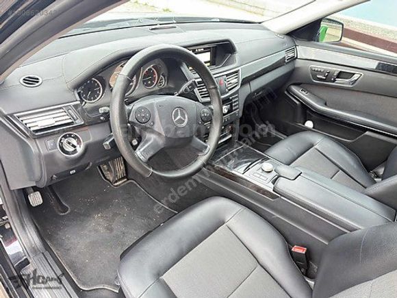 ERDEM'den 2011 MercedesBenz E250CDI 7GTronic Premium Siyah-Siyah