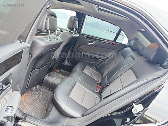 ERDEM'den 2011 MercedesBenz E250CDI 7GTronic Premium Siyah-Siyah