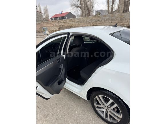 Sahibinden Volkswagen Jetta 1.4 TSi BlueMotion Trendline 2016 Model 