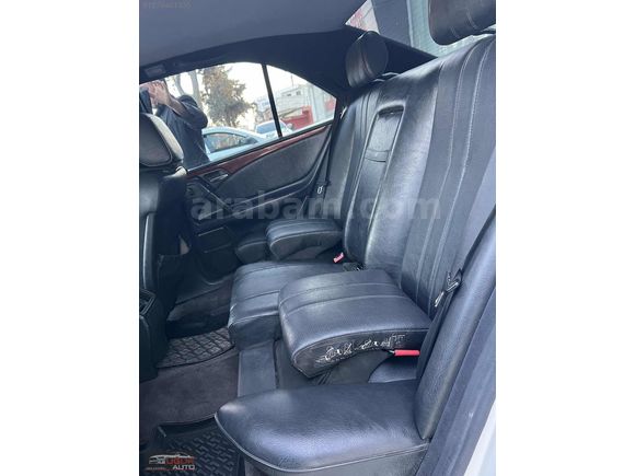 UĞUR AUTOdan TERTEMİZ FULL BAKIMLI OTOMATİK DİZEL 220