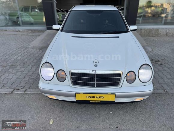 UĞUR AUTOdan TERTEMİZ FULL BAKIMLI OTOMATİK DİZEL 220