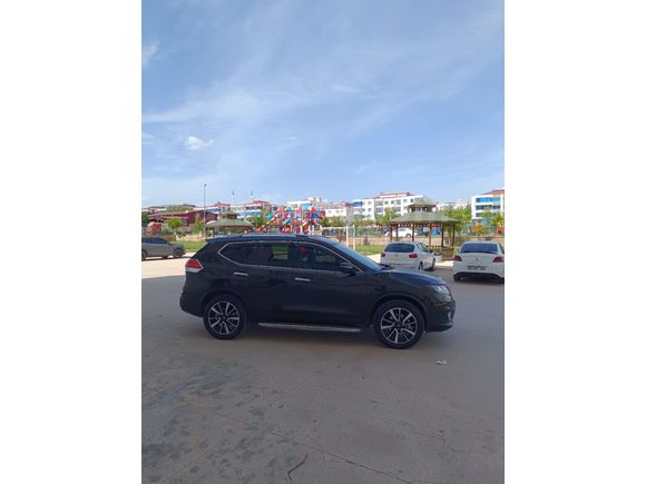 ÖĞRETMENDEN TEMİZ HATASIZ BAKIMLI ARAÇ