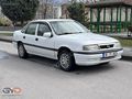 MODELİNİN EN İYİSİ 1992 MODEL 2.0 BENZİN LPG Lİ OPEL VECTRA