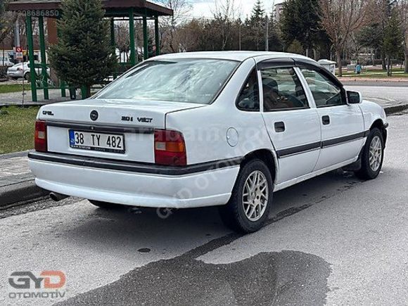 MODELİNİN EN İYİSİ 1992 MODEL 2.0 BENZİN LPG Lİ OPEL VECTRA