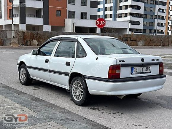 MODELİNİN EN İYİSİ 1992 MODEL 2.0 BENZİN LPG Lİ OPEL VECTRA