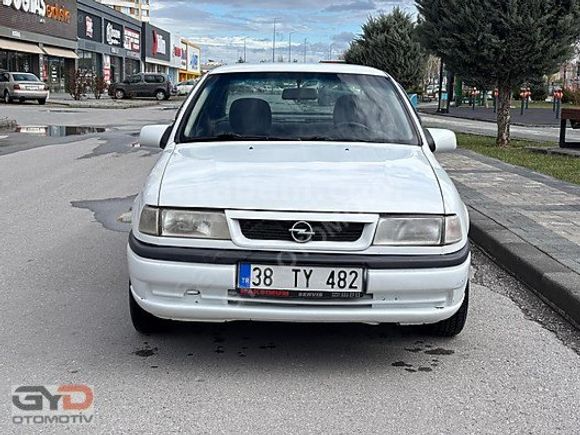 MODELİNİN EN İYİSİ 1992 MODEL 2.0 BENZİN LPG Lİ OPEL VECTRA