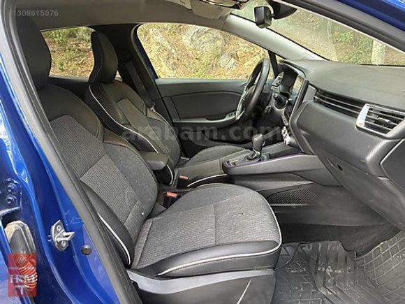 Clio iCon X-Tronic FULL 2023Model