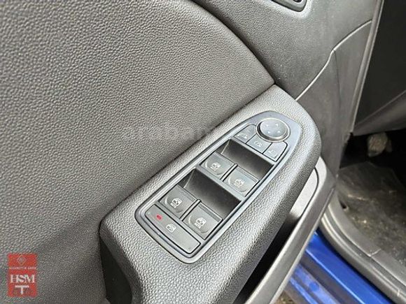 Clio iCon X-Tronic FULL 2023Model