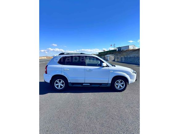Sahibinden Hyundai Tucson 2.0 CRDi Style 2010 Model 
